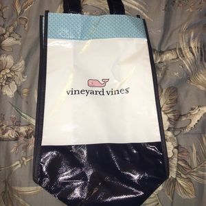 Vineyard vines bag